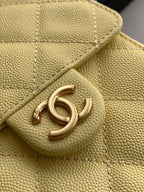 Bolsa Hobo  Chanel 25 Yellow Small