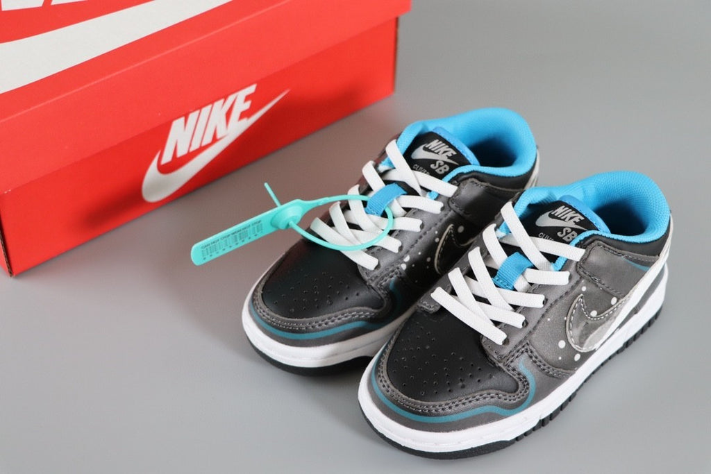 Nike Dunk Low  Surfista Prateado Infantil