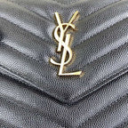 Saint Laurent Shoulder Bag Black Ferragens Douradas