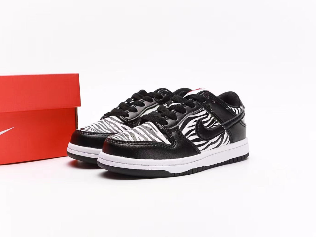 Quartersnacks x Nike SB Dunk Low Little Debbie's Zebra Cakes