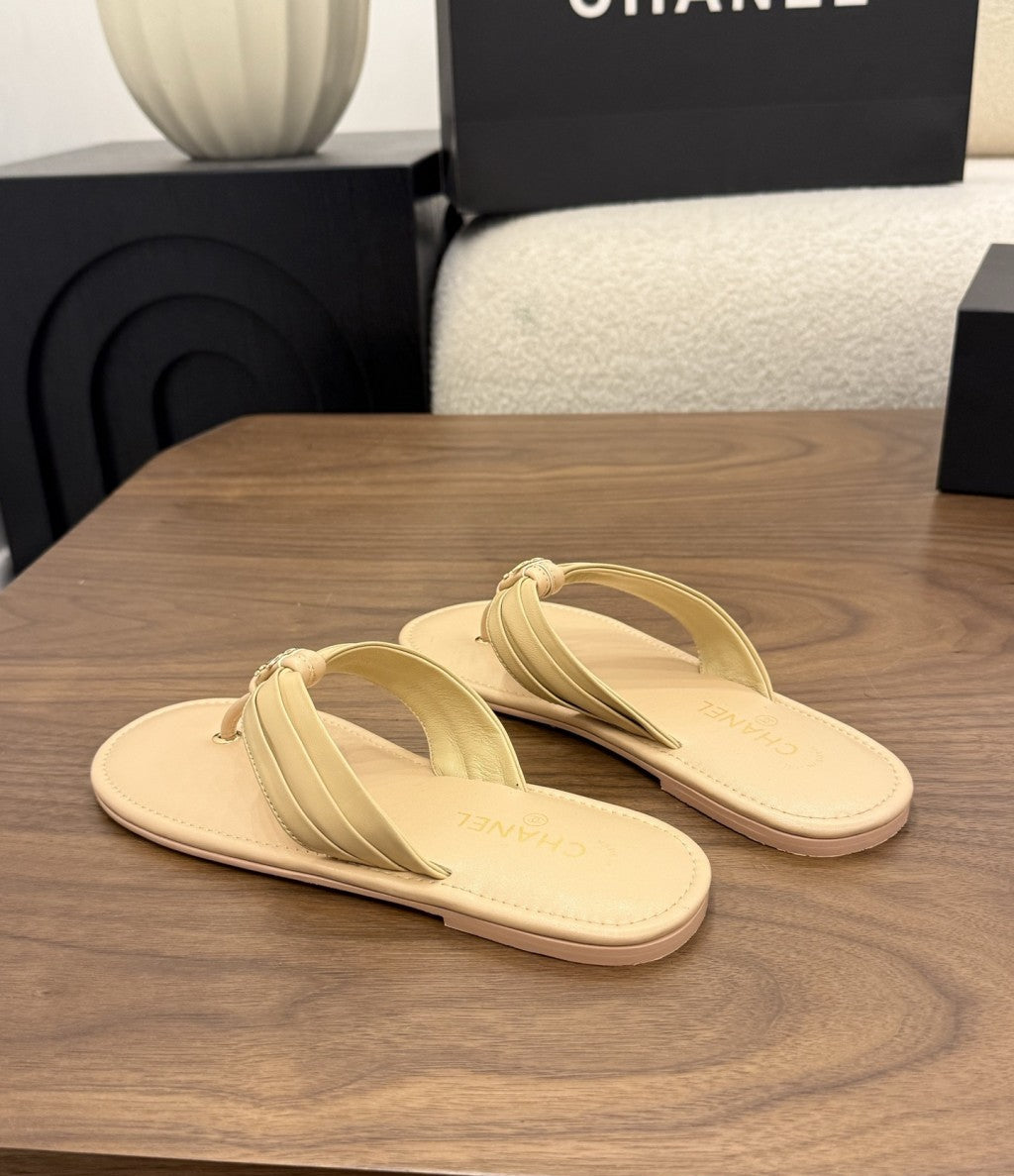 Chanel Thong Sandals Beige.
