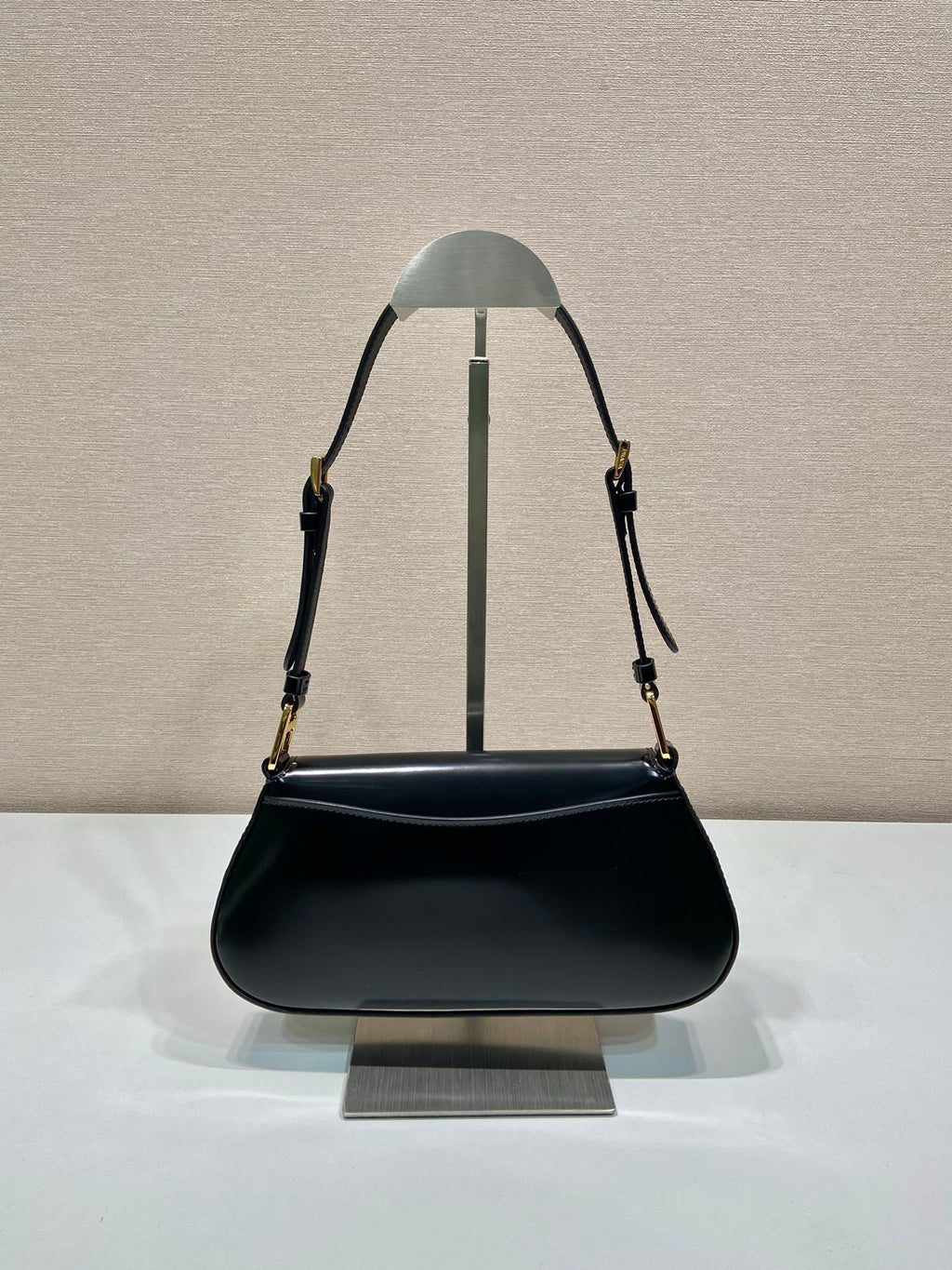 Prada Cleo