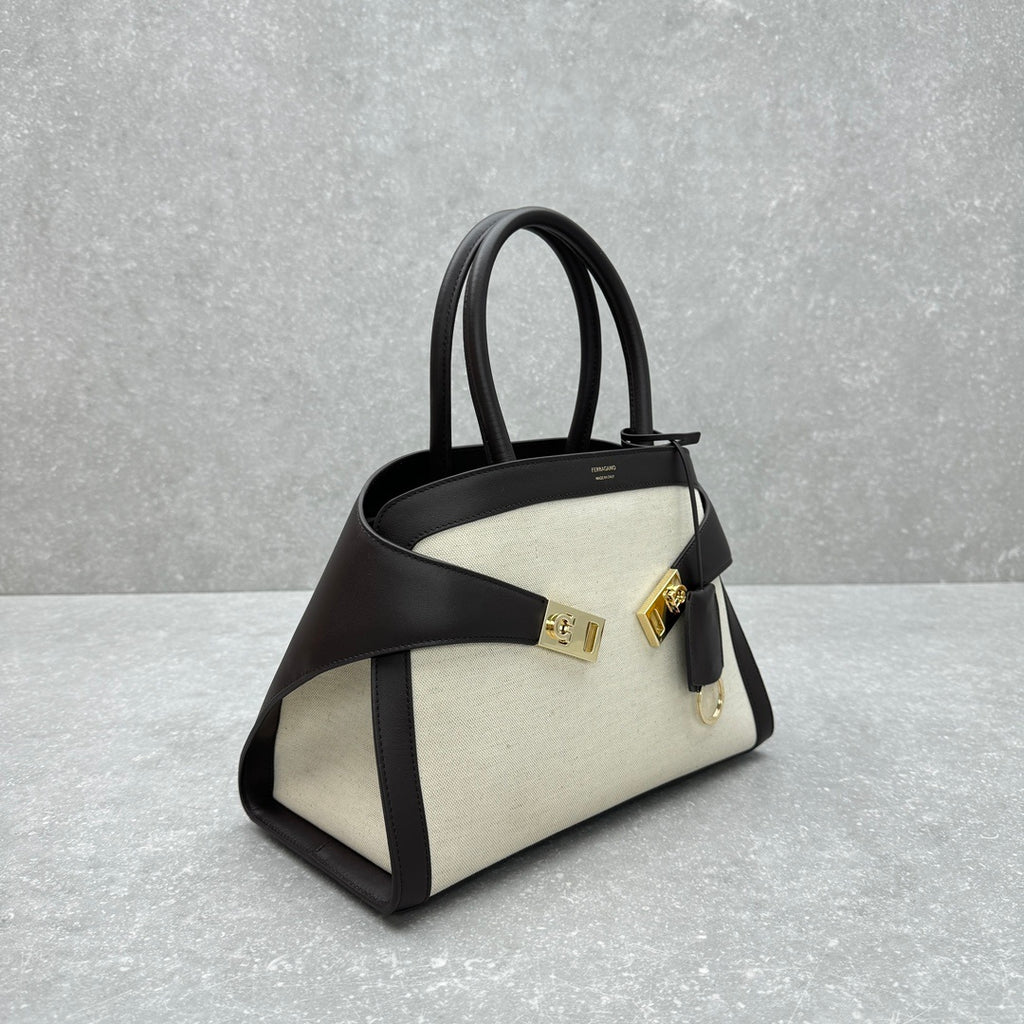 bolsa tote Ferragamo Hug bege e black