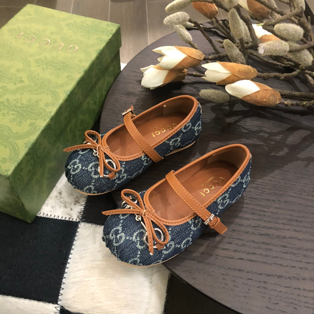 Sapatilha Gucci GG Canvas Azul Infantil