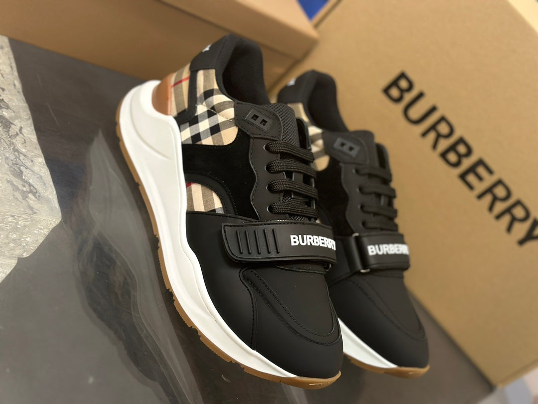 Burberry Vintage Check Cotton Black