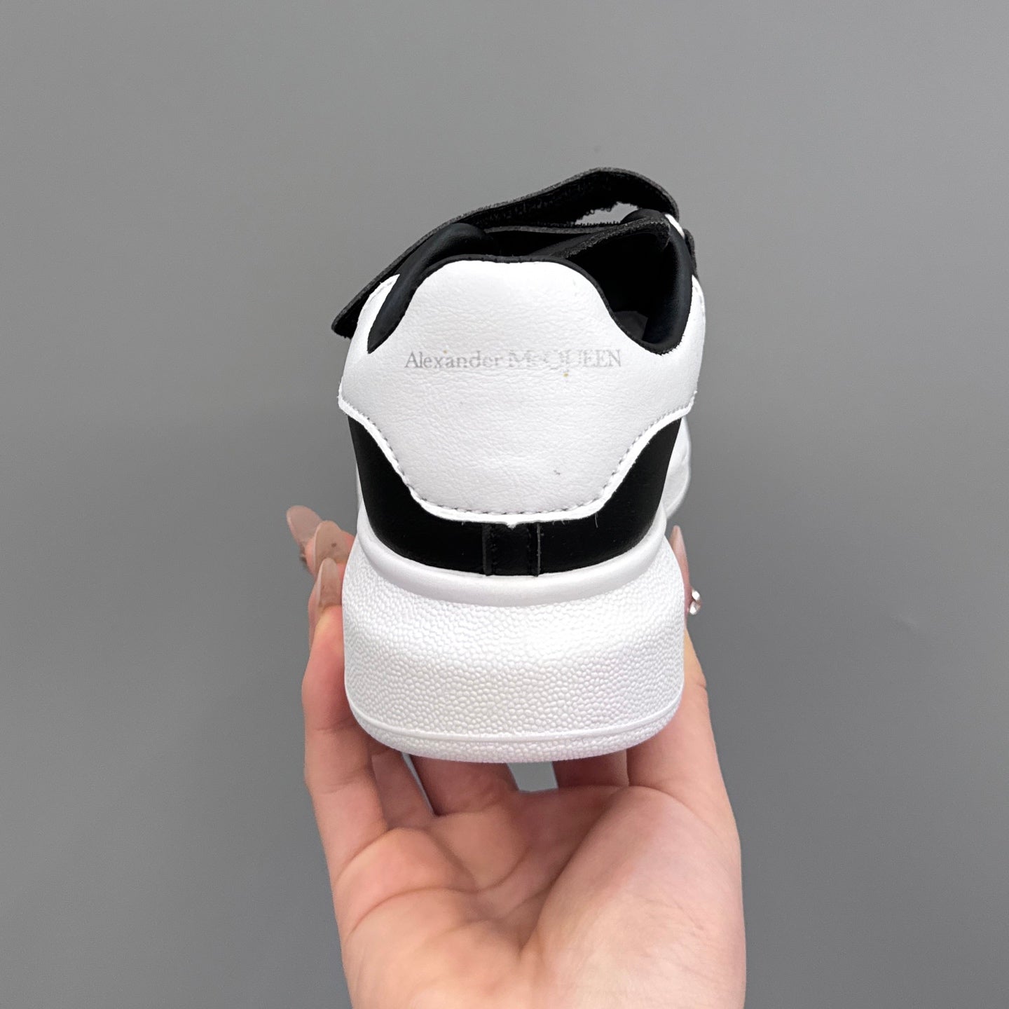 Tênis Alexander McQueen Black and White Infantil