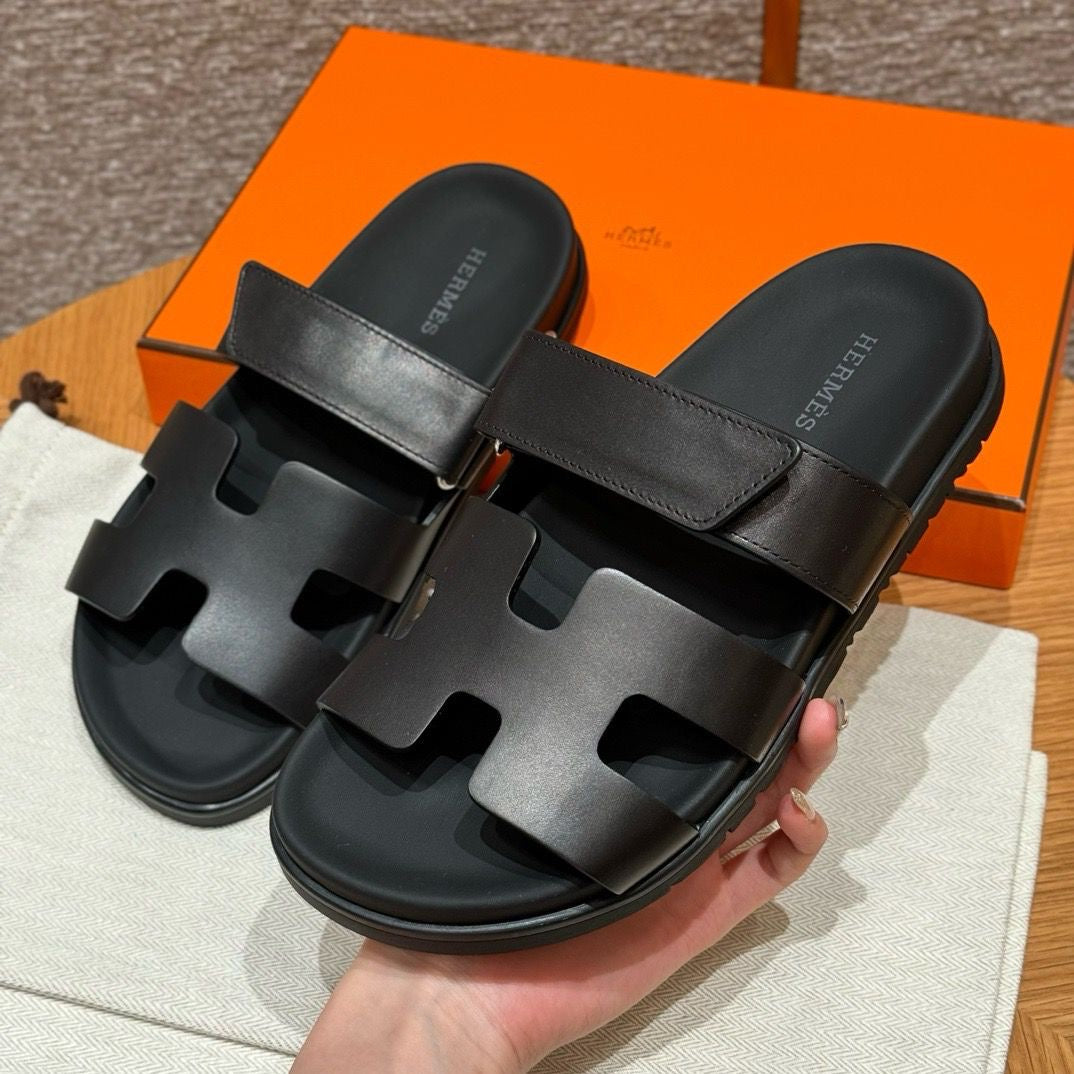 Hermes Chypre Sandal Noir Calfskin Leather (Pronta entrega)