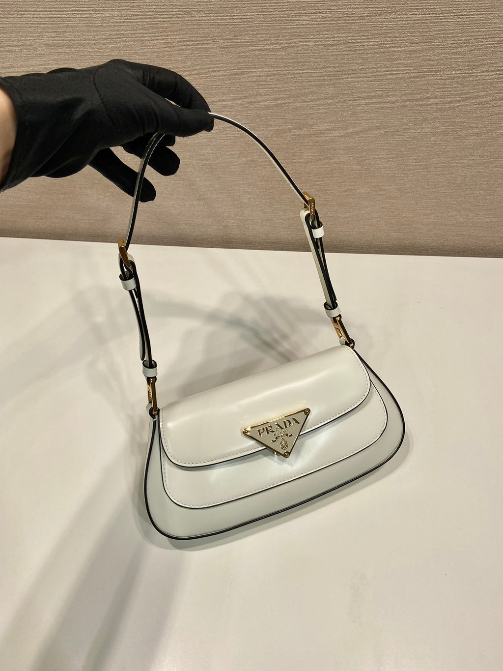 Prada Cleo