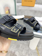 Sandália Louis Vuitton Trainer Mule Black / Yellow