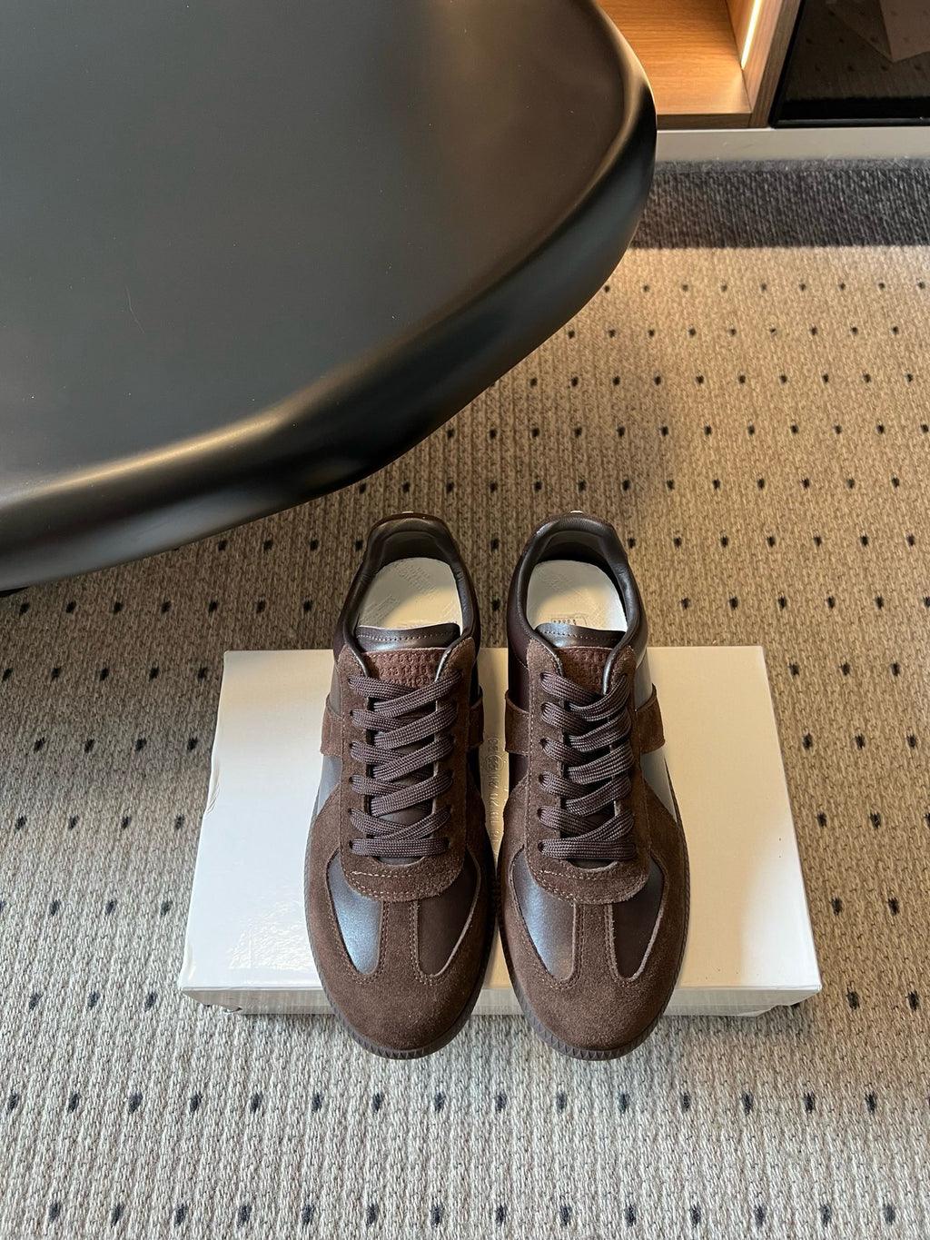 Maison Margiela Replica Low-Top Sneaker Dark Brown