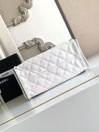 Bolsa Hobo  Chanel 25 White Small