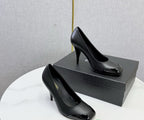 Chanel Square-Toe Cap-Toe Pumps in Black Leather. Salto 9 cm.