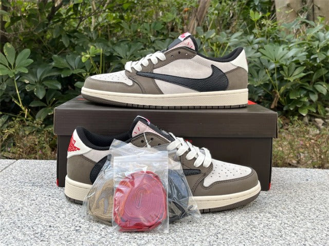 Air Jordan 1 Low Travis Scott OG Sp DM7866-717 .