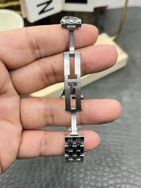 Relógio Cartier Panthere Silver .