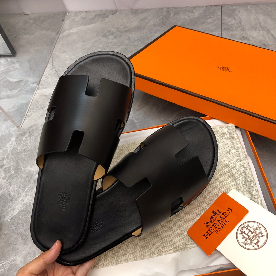 Hermes Izmir Sandal Noir Smooth Calfskin Leather. – Manfrim Store