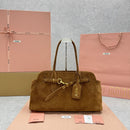 Bolsa Miu Miu Aventure em camurça ( Pronta entrega )