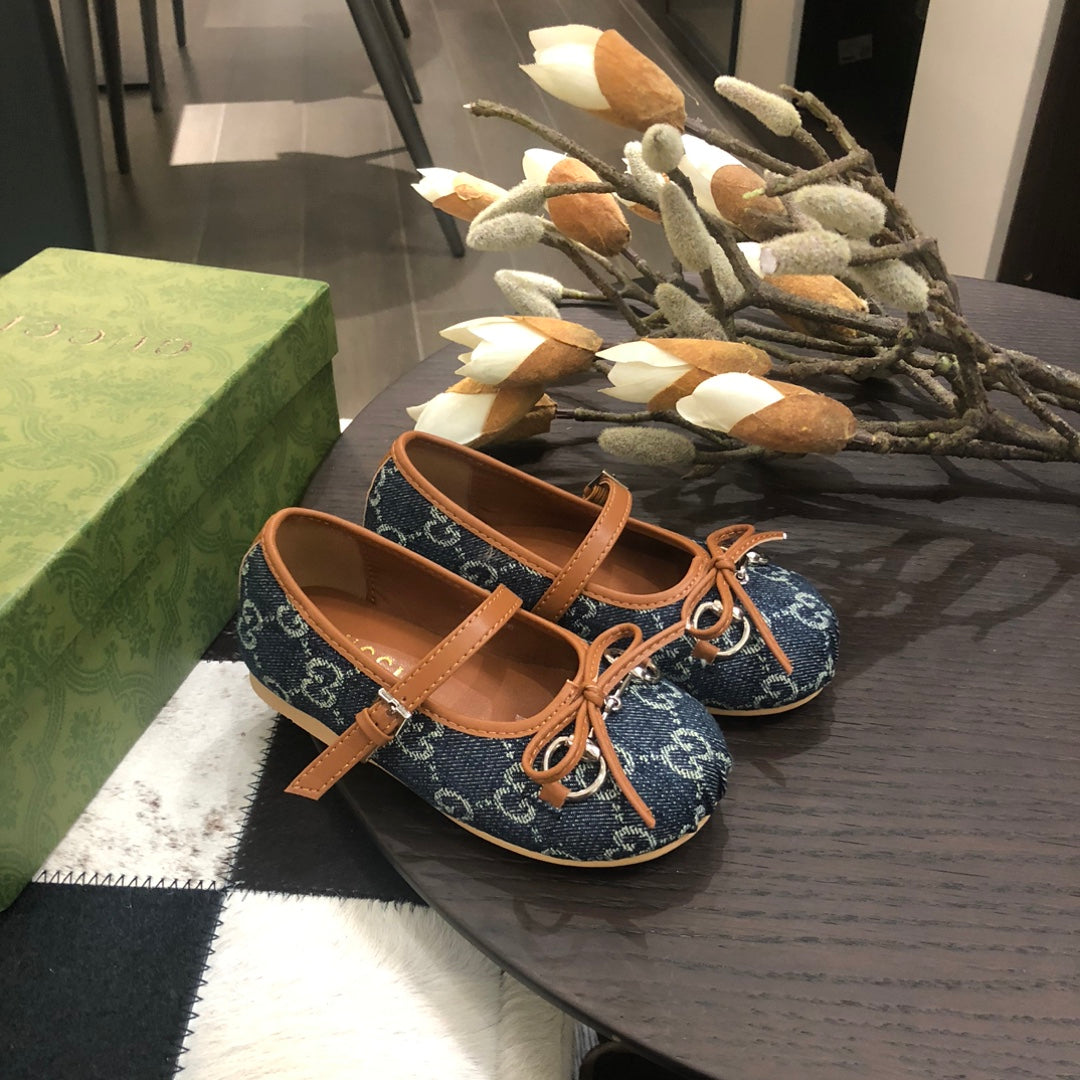 Sapatilha Gucci GG Canvas Azul Infantil