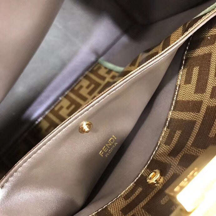 Fendi Peekaboo X-Lite Camurça Green