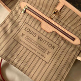 Neverfull MM Monogram Canvas Beige