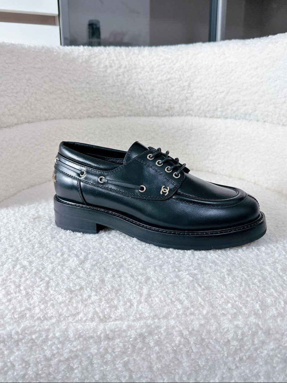 Derby Chanel 25 Edition black