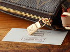 Louis Vuitton Eva Clutch Monogram