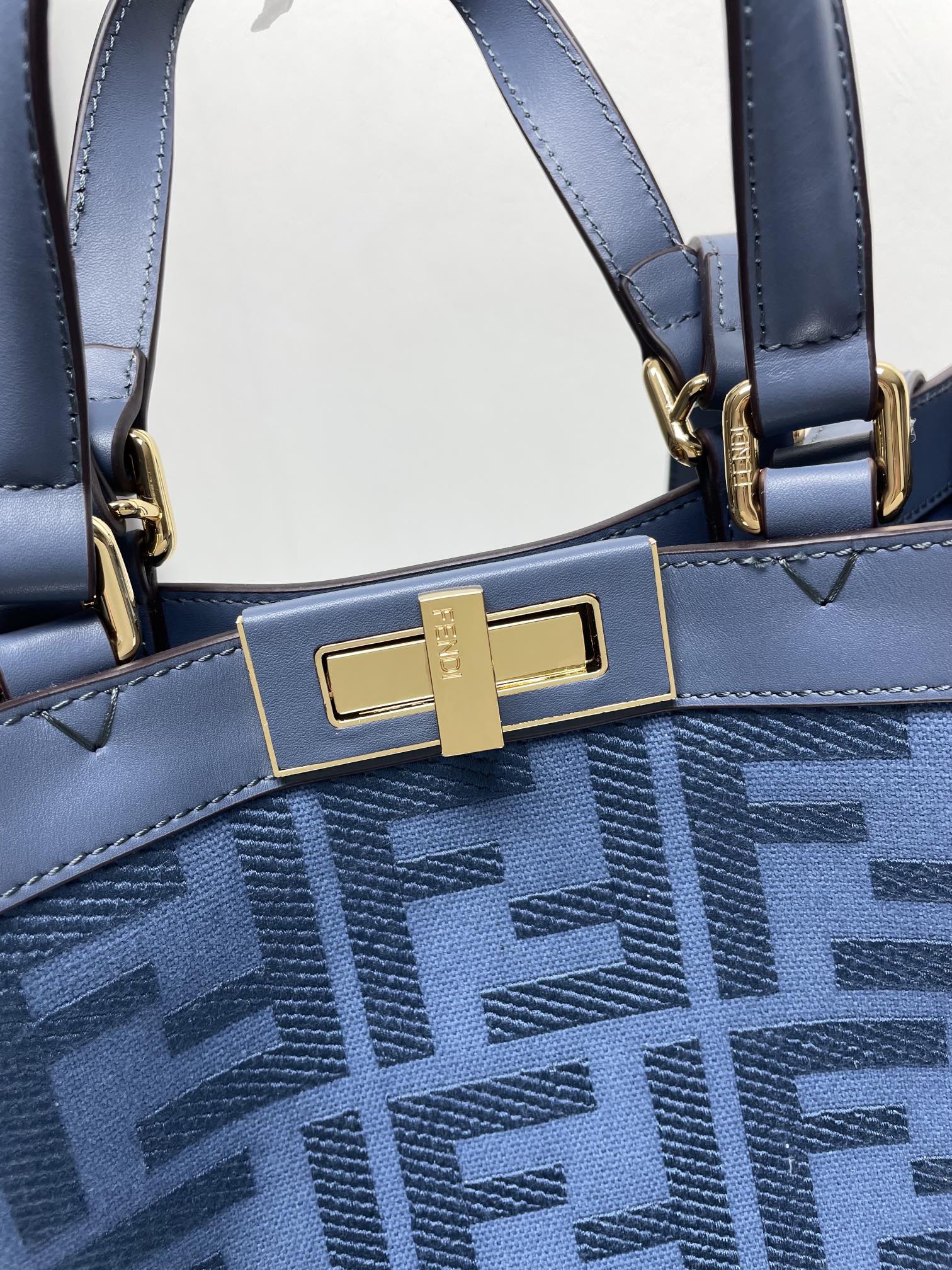 Fendi Peekaboo X-Tote Canvas Bag Azul-Marinho