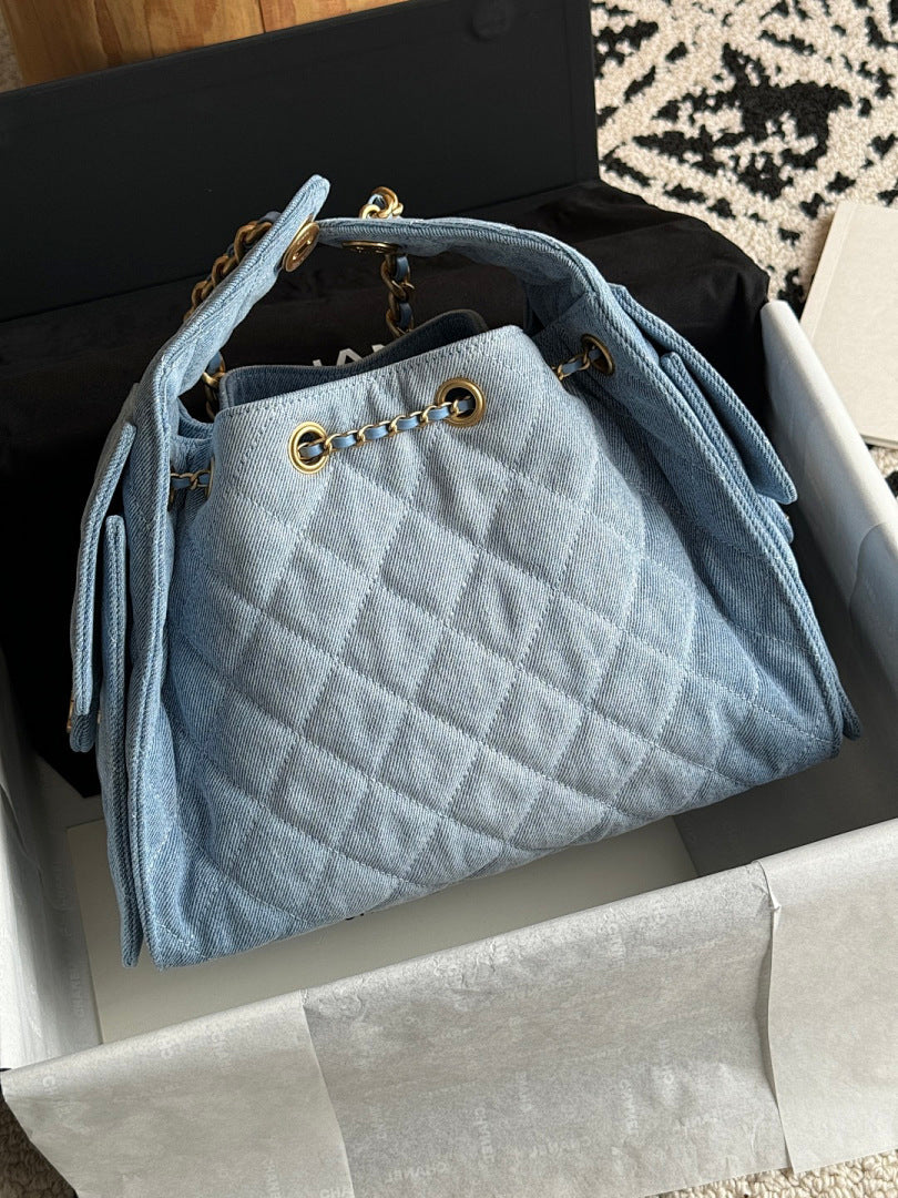 Bolsa Hobo  Chanel 25 Denim Small