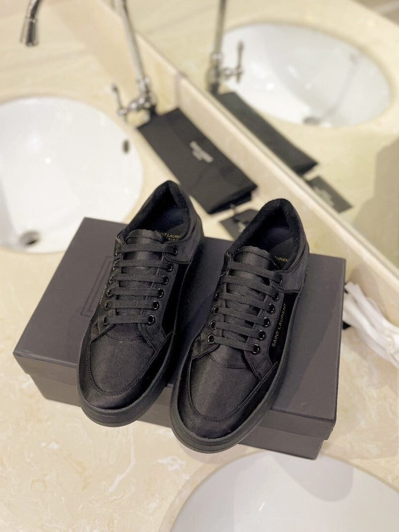 TÊNIS YVES SAINT LAURENT