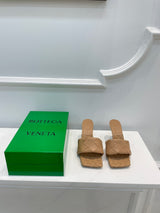 Sandália Bottega Veneta Mule Lido Begê