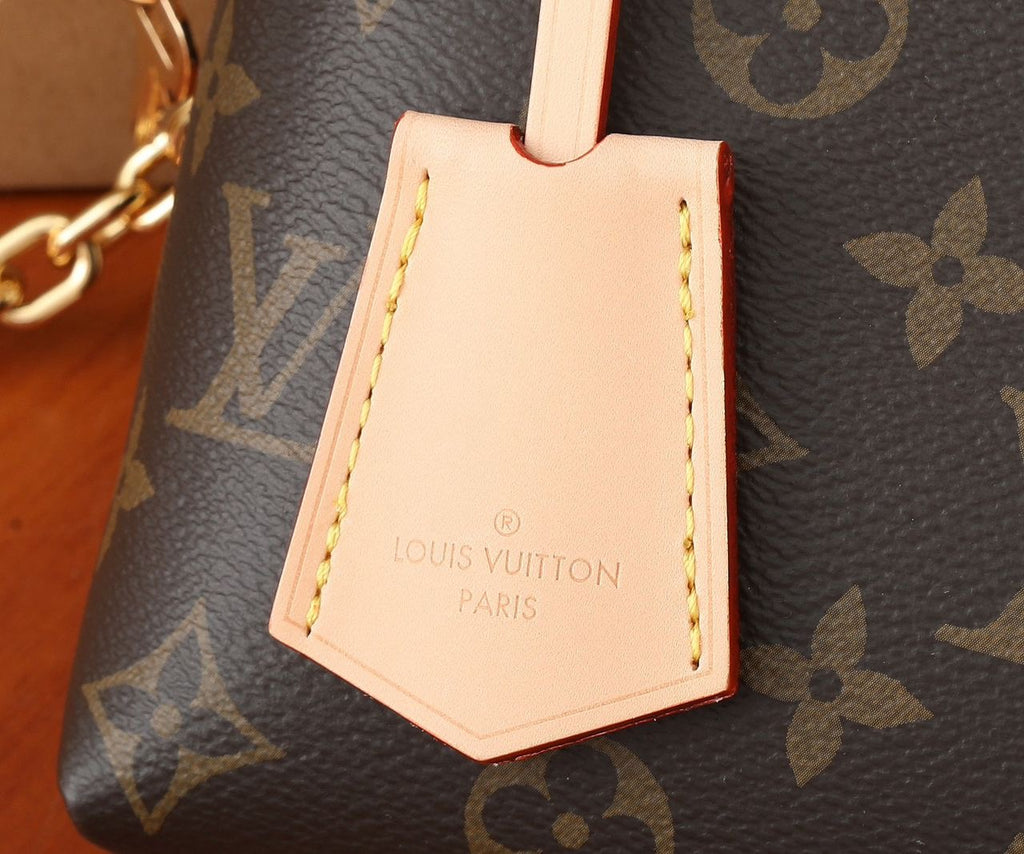 LV Bolsa Lockit BB Monogram. ( pronta entrega )