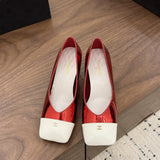 Chanel Cap-Toe Pump Vermelho metalizado e Branco. Salto 6,5 cm.