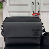 Lv Fastline Messenger Aerogram Black