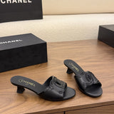 Chanel Interlocking CC Heeled Mules Black. Salto 5 cm.