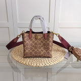 Coach Willow Tote 24 Pebble Khaki Signature Canvas  Ferragens Douradas