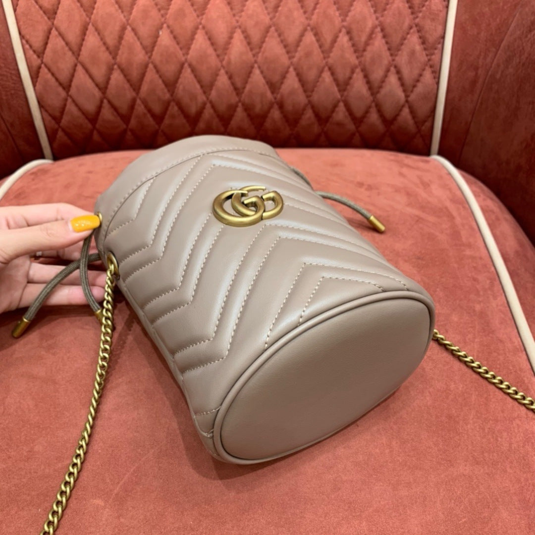Gucci GG Marmont Mini Bucket Red off-white Bag