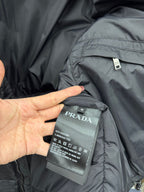 Jaqueta Prada Puffer em Re-Nylon
