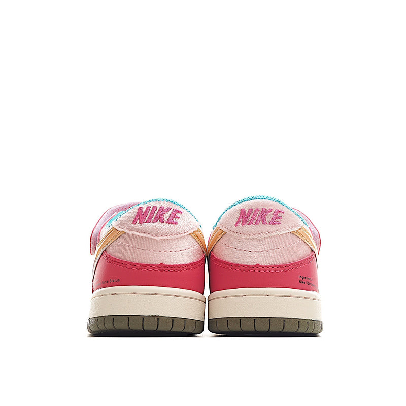Nike Dunk Mid Social Status Strawberry Milk infantil