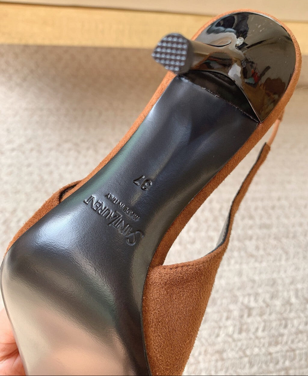 Saint Laurent Scarpin Slingback Babylone Breteuil Camurça 7,5 cm