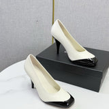 Chanel Square-Toe Cap-Toe Pumps in White. & Black Leather. Salto 9 cm.