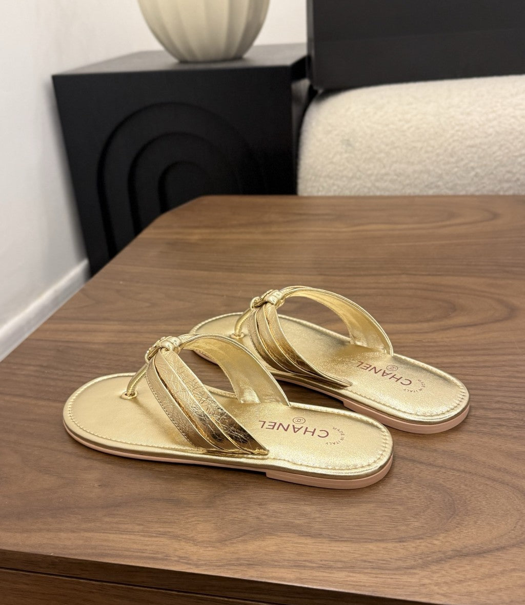 Chanel Thong Sandals Gold.