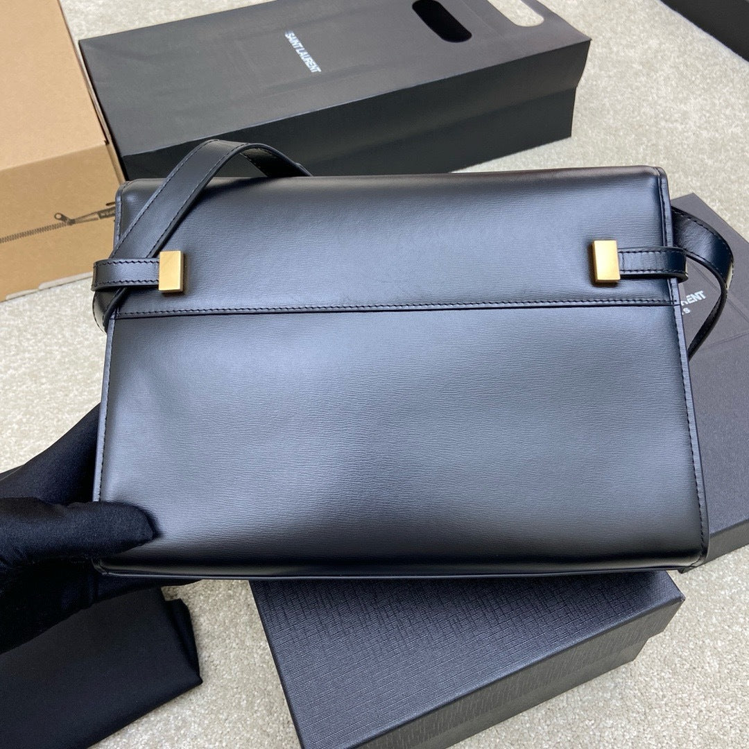 Saint Laurent Manhattan Small Shoulder Bag Black Ferragens Douradas
