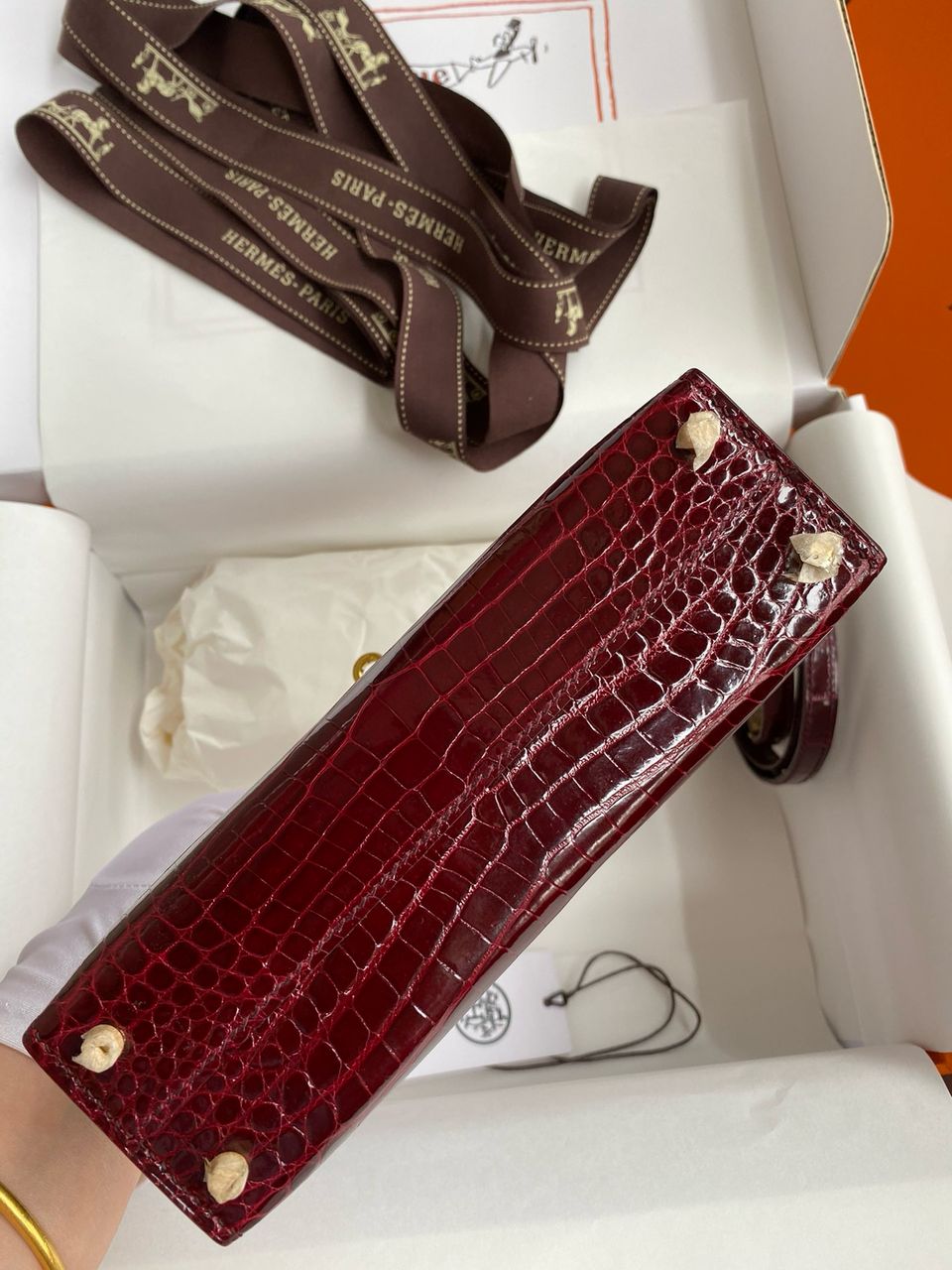 Hermes Burgundy Crocodile Gold Hardware Kelly Sellier