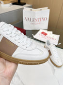 Valentino Garavani Upvillage
