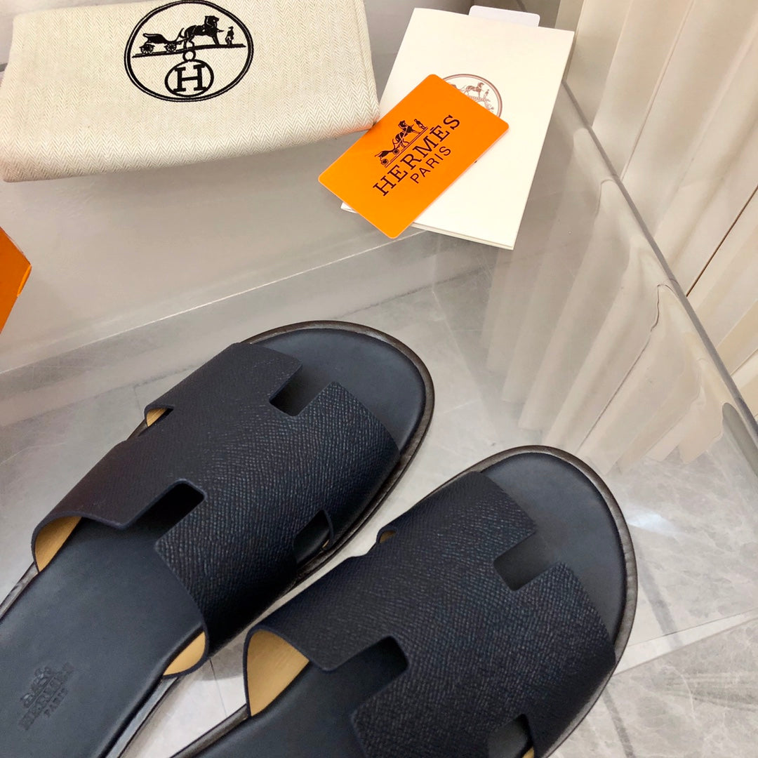 Hermes Izmir Sandal Noir Smooth Calfskin Leather Black. – Manfrim