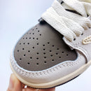 Jordan 1 Retro  x Travis Scott Beige Infantil