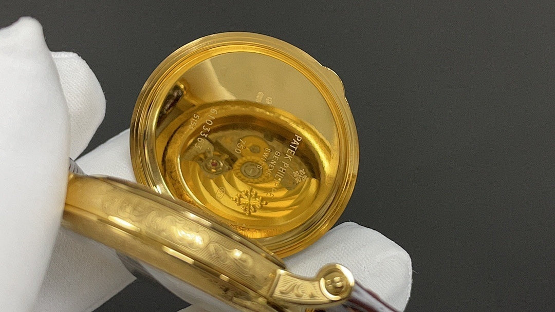 Patek Philippe Calatrava "Officer's Case" Silver Opaline Dial