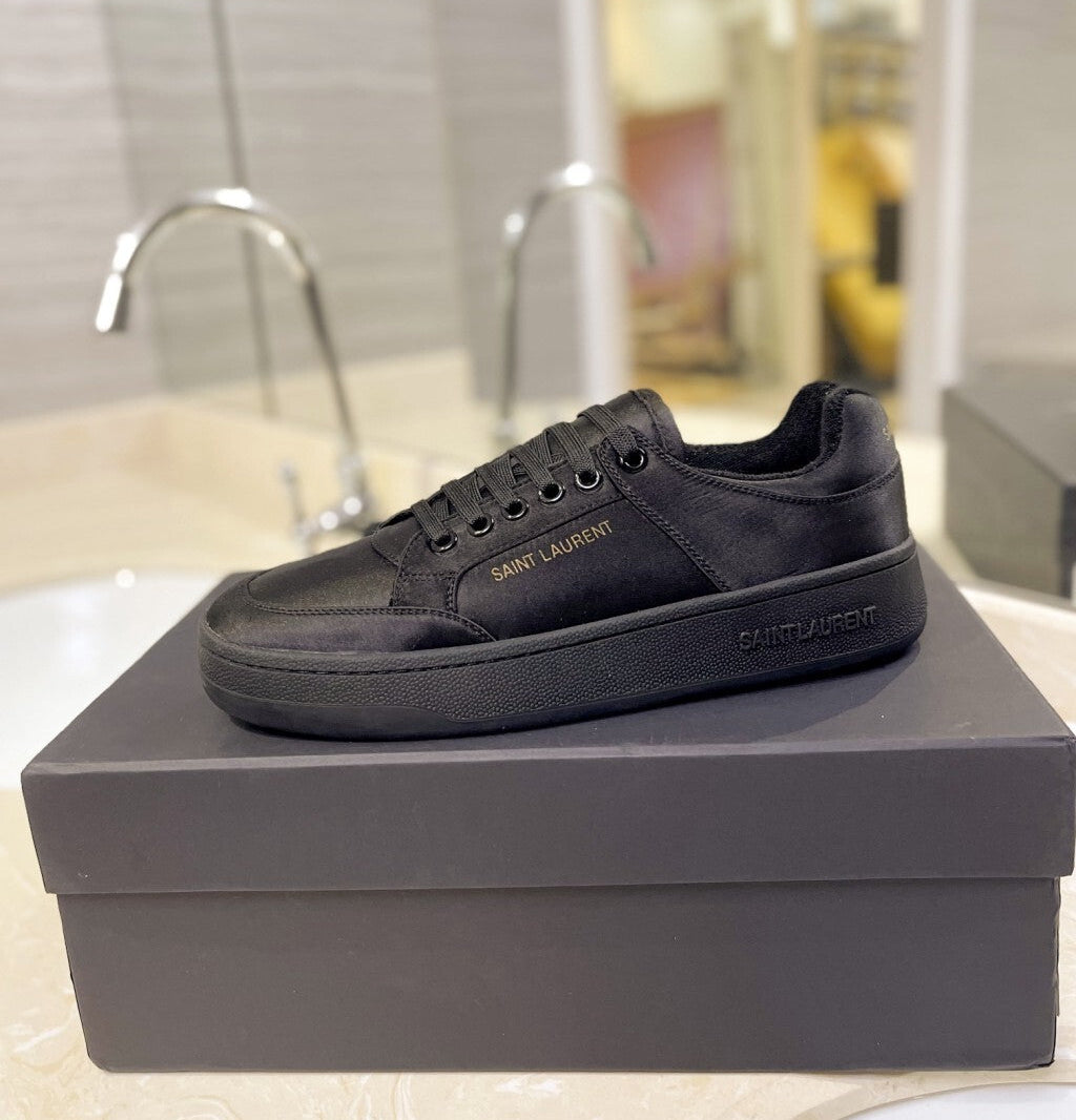 TÊNIS YVES SAINT LAURENT