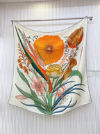 Lenço Hermès Carré 90 "Bouquet Final" Cor Off-White / Laranja / Verde