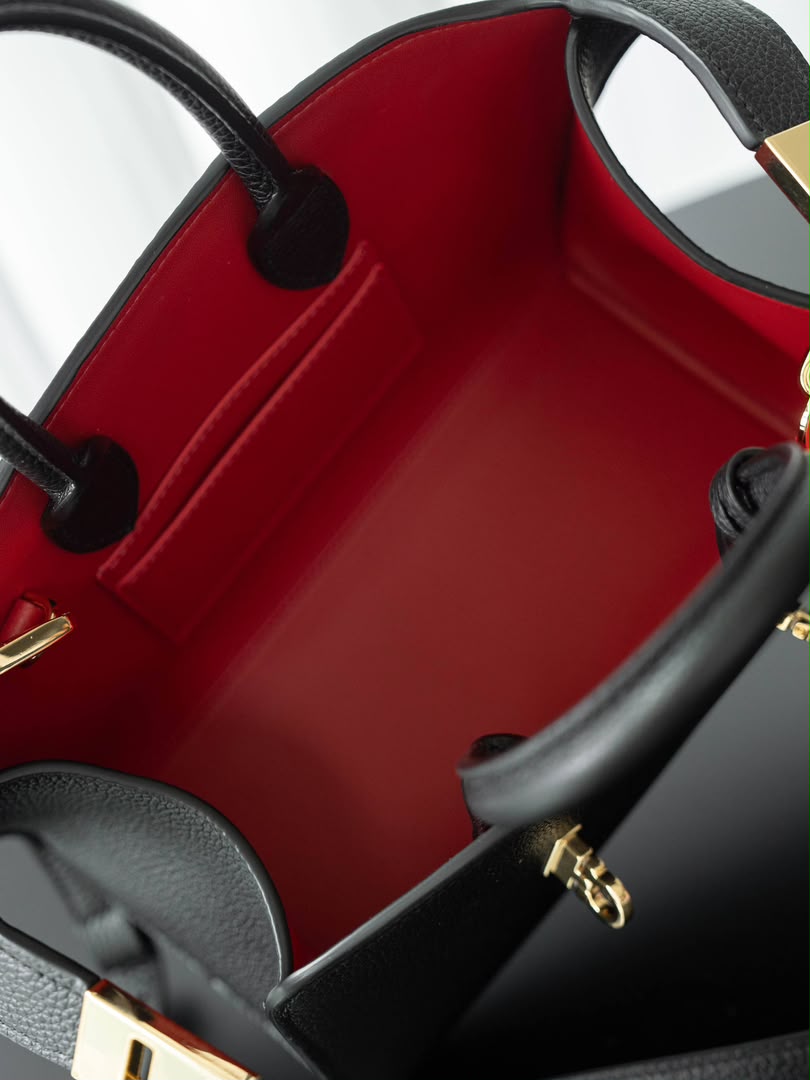 Bolsa Tote Ferragamo Hug Black Red