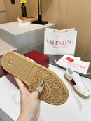 Valentino Garavani Upvillage